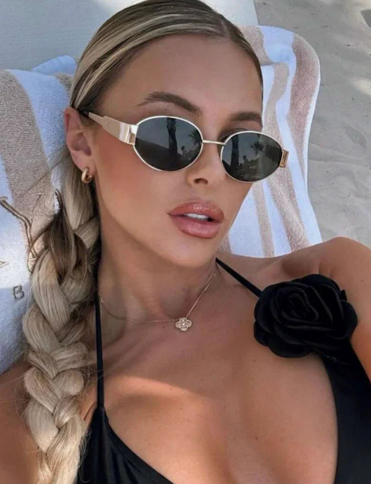 'SPEC'TACULAR retro UV sunglasses🕶️